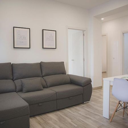 Acogedor Apartamento En Triana Севиля Екстериор снимка