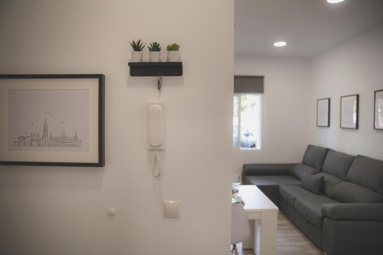 Acogedor Apartamento En Triana Севиля Екстериор снимка