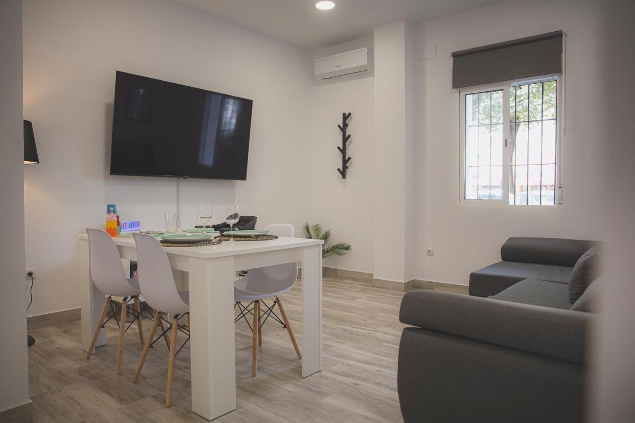 Acogedor Apartamento En Triana Севиля Екстериор снимка