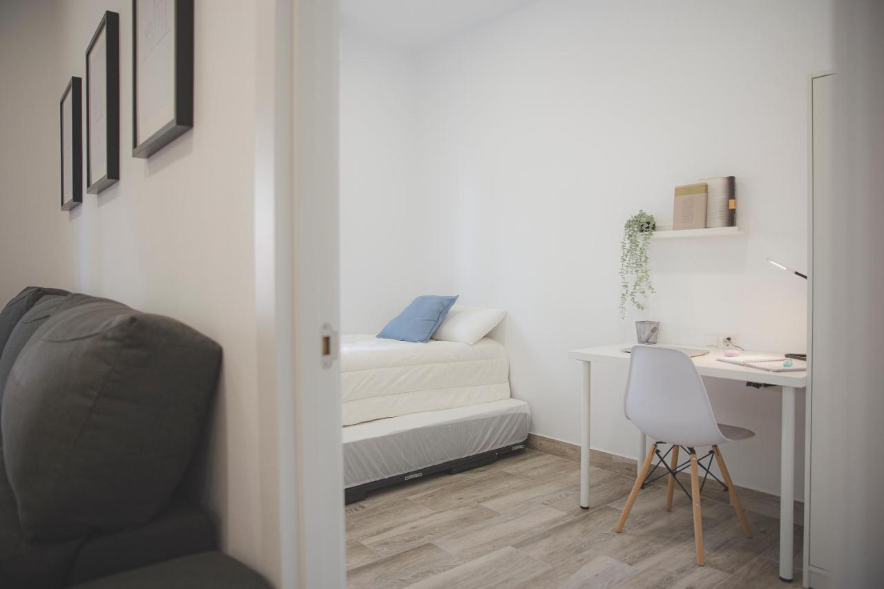 Acogedor Apartamento En Triana Севиля Екстериор снимка