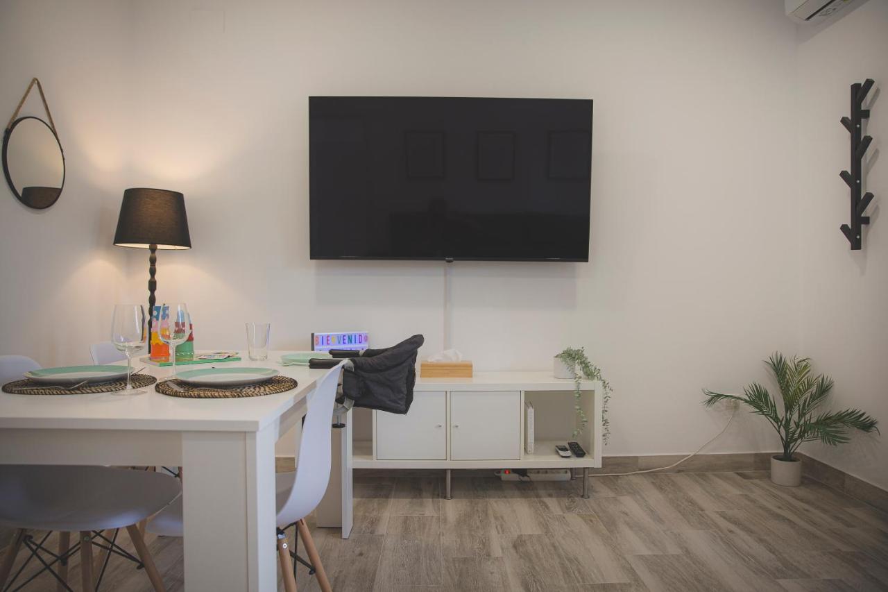 Acogedor Apartamento En Triana Севиля Екстериор снимка